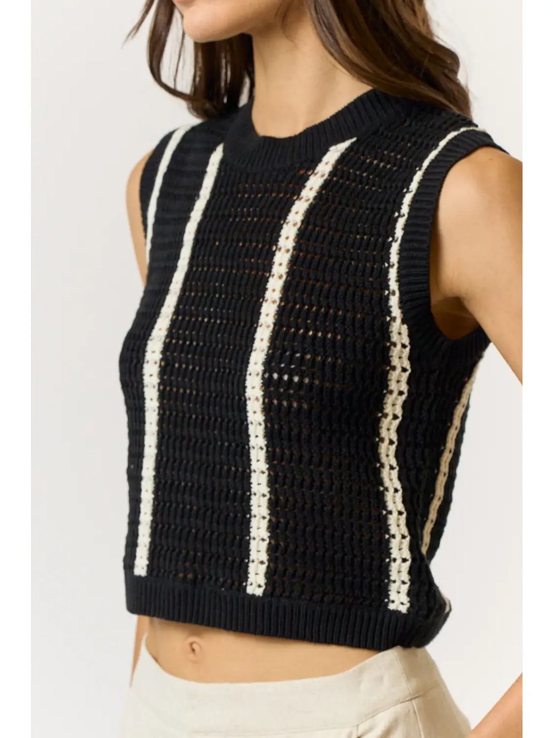 Black & White Sleeveless Ribbed Knit Top