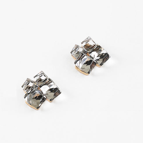 Crystal Geometric Cluster Stud
