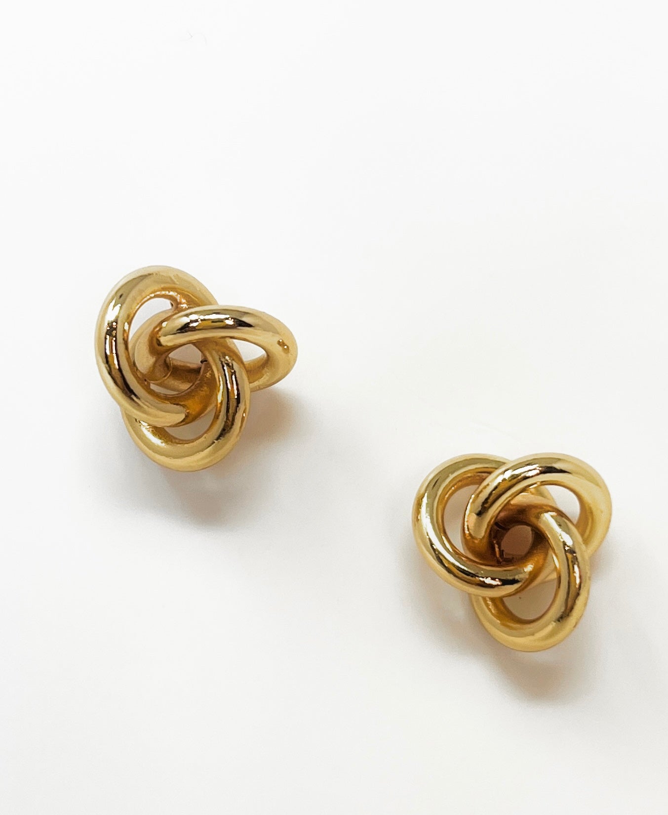 Gold Knot Earring