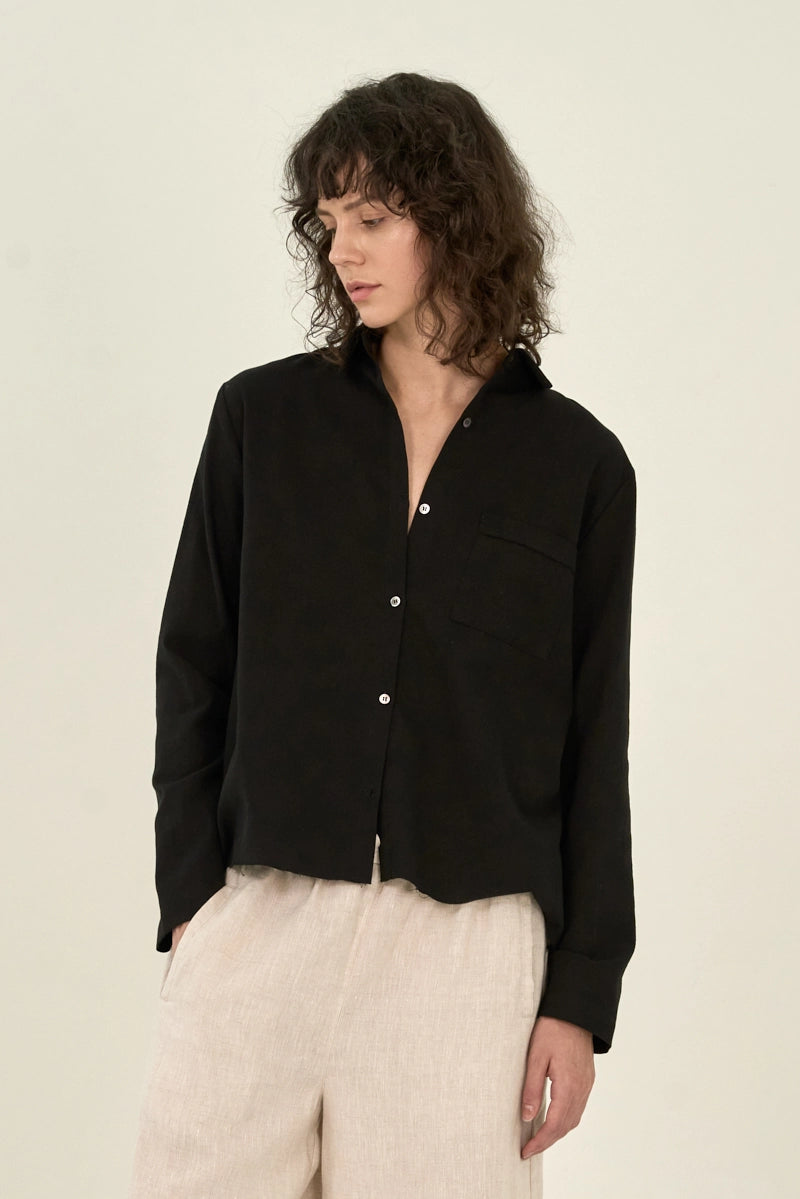 Raw edge hem shirt